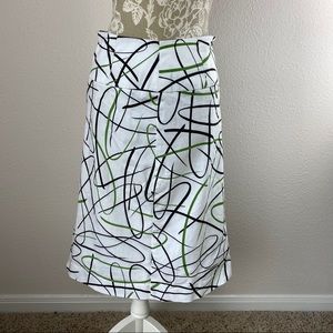 Robert Kitchen Canada White Green Black Abstract Print Skirt Women’s size 4